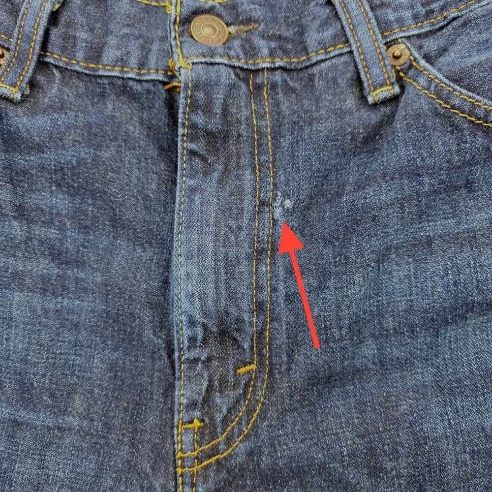 Levis these levi